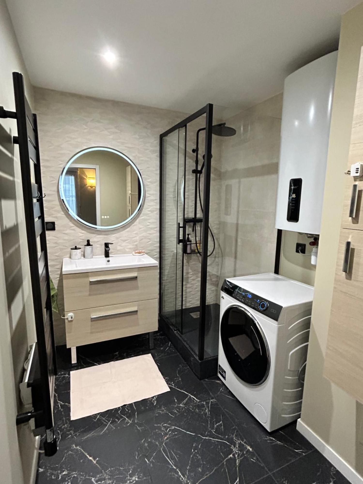 Sweet And Comfy In Hyper City Center With Netflix, Prime And Disney Plus Included Noisy-le-Grand Zewnętrze zdjęcie